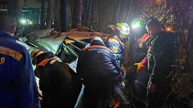 Трое молодых людей получили травмы в ДТП на ул. Чаадаева