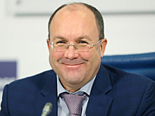 Олег Сафонов празднует День рождения
