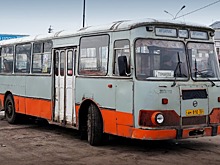 Старые автобусы ЛиАЗ на улицах Арзамаса (фото)