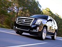Глава «Кадиллака» намекнул на «горячий» Escalade