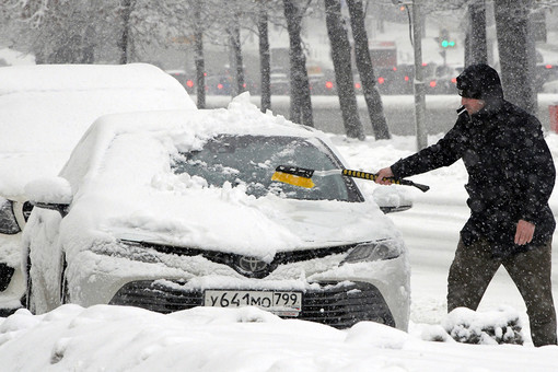 В Челябинске сосед с друзьями избили мужчину из-за спора о прогреве авто