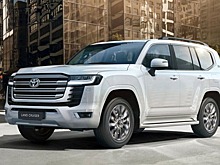 Toyota Land Cruiser, BMW X5 и Toyota RAV4: топ-10 кроссоверов в России в 2025 году