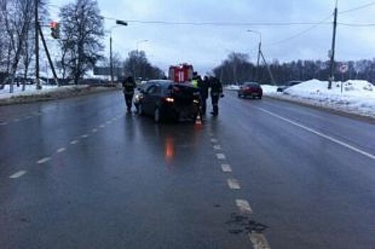 На улице Новосибирска произошло три автотранспортных аварии за один час