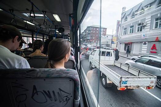 «Тихий» рукоблуд удивил пассажирку автобуса во Владивостоке