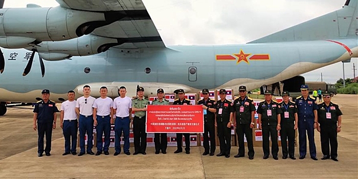 В Лаос прибыла вторая партия гуманитарной противоэпидемической помощи от Минобороны КНР