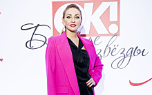 Навка пришла на премию OK! в пиджаке цвета фуксии, а Тодоренко — в мини и с Топаловым