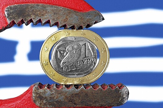 Греция вывела долг в отрицательную территорию