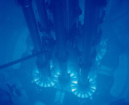 Ядра атомов в реакторах накапливают избыточную энергию