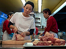 Песня "Мальчик на девятке" стала саундтреком к сериалу "Убивая Еву"