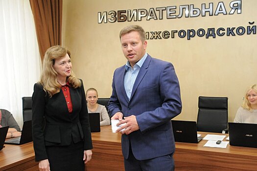 Артему Баранову выдано удостоверение депутата Заксобрания Нижегородской области