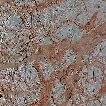 На спутнике Юпитера нашли «территорию хаоса»