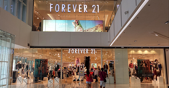 Управляющая компания бренда Forever 21 может выйти на IPO до конца 2021 года