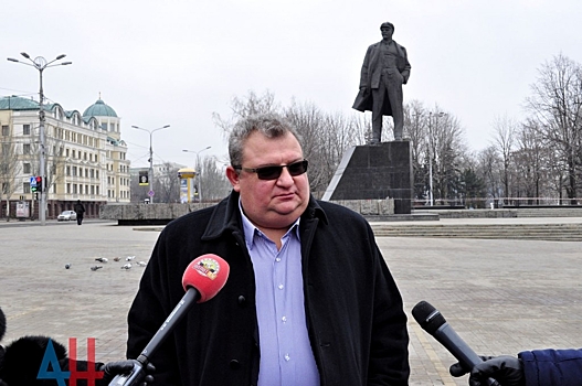 В Донецке задержали подозреваемых во взрыве памятника Ленину