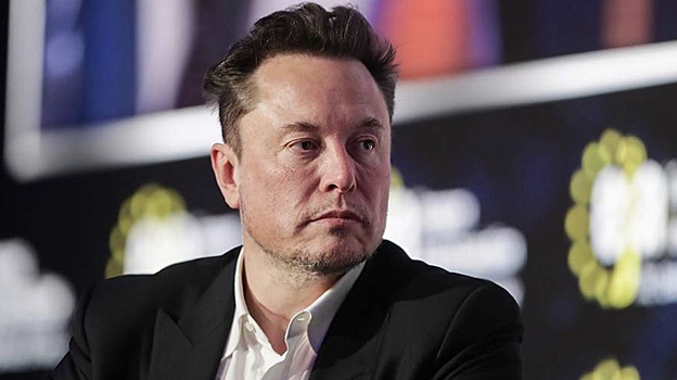 Маск призвал отказаться от ChatGPT