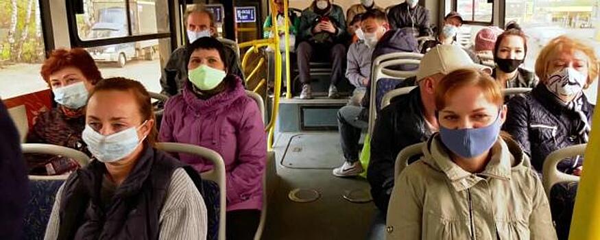 В Ростовской области пассажиров автобусов штрафуют за проезд без маски