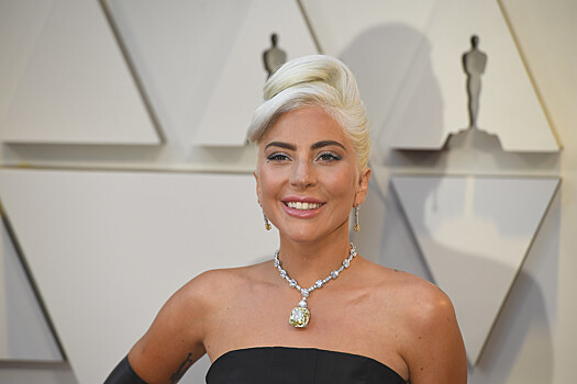 Леди Гага впервые нарушила молчание после расставания с женихом
