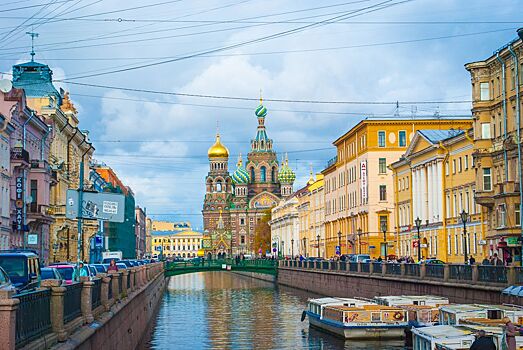 Telegraph включил Санкт-Петербург в список обязательных к посещению