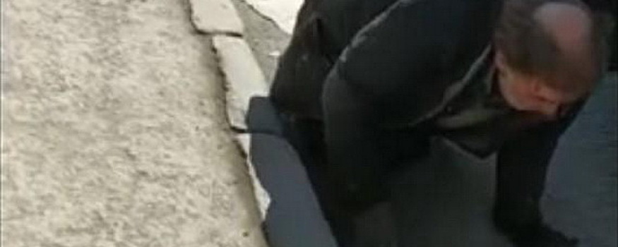 В Новосибирске водители маршруток отказались везти безногого инвалида