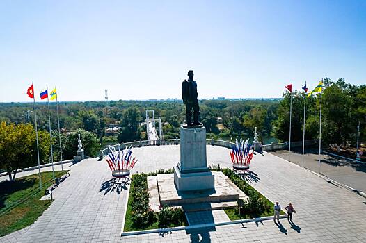 Врио губернатора Евгений Солнцев поздравил оренбуржцев с Днем города