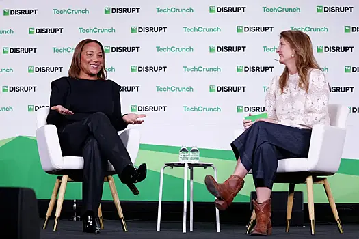 Глава Waymo заявила, что даже при авариях беспилотники будут безопаснее людей на дороге