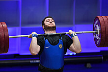 Российский тяжелоатлет Наниев остался без медали на Олимпиаде