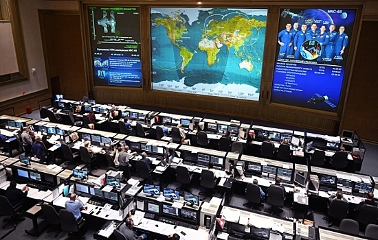 «Маска не догнать!»: Россия может уйти из космонавтики из-за финансовых проблем
