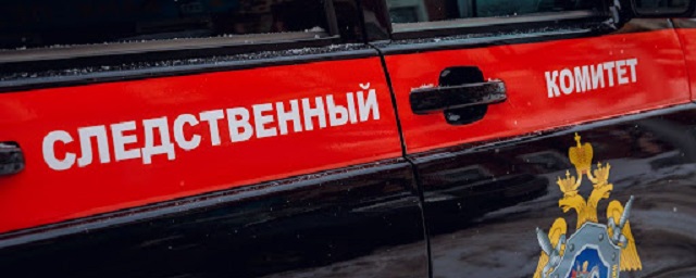 В Новочеркасске рядом с лицеем мужчина подорвался на гранате