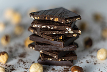 Показано благотворное влияние темного шоколада на мозг