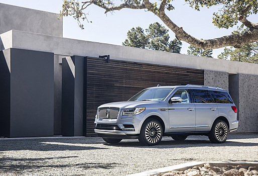 Представлен совершенно новый Lincoln Navigator