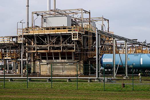 На Украине национализировали НПЗ опального олигарха