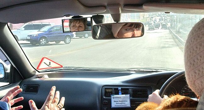 Треть кандидатов не сдаёт на права с первого раза. Почему?