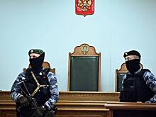 Трое мужчин расправились с семерыми россиянами и захотели отправиться на СВО