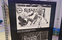 Фотографии с матчей сборной СССР стали экспонатами выставки на чемпионате мира по хоккею