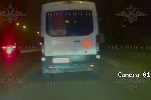 112: в Волгограде гаишники обстреляли карету скорой помощи с пьяным водителем