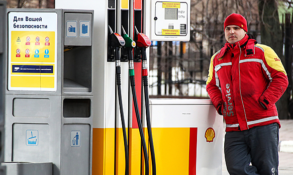Пока вы спали: новые игроки на российском рынке и снижение цен на бензин