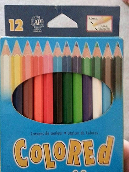 Люди, которые не в состоянии правильно упаковать цветные карандаши