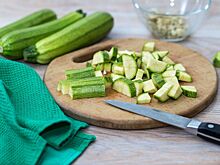 Можно ли есть сырой кабачок: польза и вред для организма