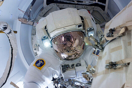 NASA приобретет два места на кораблях "Союз" для полетов на МКС