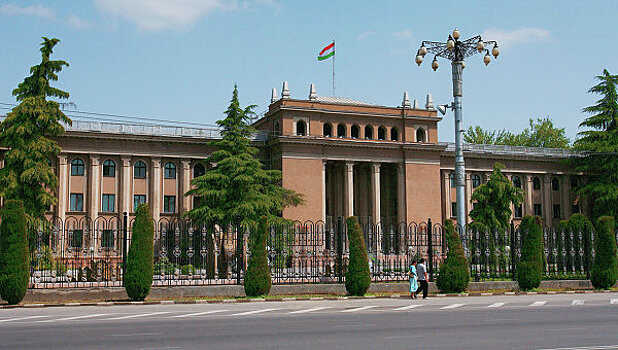 Таджикистан проведет референдум по поправкам в конституцию
