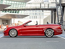 На продажу выставлен редкий кабриолет Mercedes-Benz CLK арабских шейхов