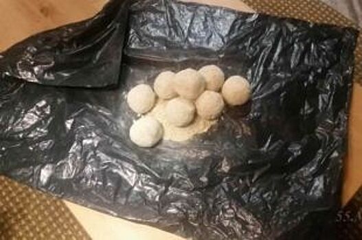 Наркоторговцы из Нефтеюганска осуждены на 20 лет тюрьмы на двоих