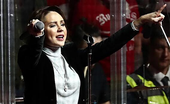 Менеджер МакSим заболела коронавирусом вслед за певицей