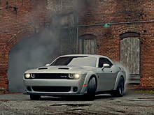 Dodge посвятил ролик для Super Bowl SRT-моделям и Mercedes-Benz