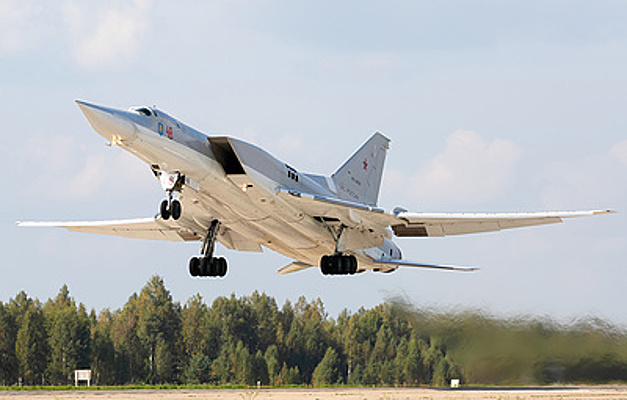 ЦАГИ – полёТу: многоцелевой самолет Ту-16