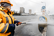 Почти 90 тыс дорожных знаков очистят в Москве