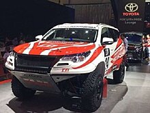 На автошоу в Индонезии показали раллийный Toyota Fortuner
