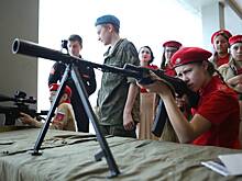 Теперь урок ведет Калашников: зачем нужна начальная военная подготовка