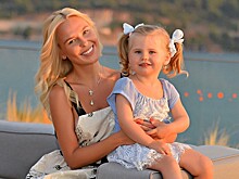 3-летняя дочь Пелагеи рассмешила Сеть строгим запретом есть много запеканки