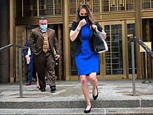 Экс-сотрудницу минфина США посадили в тюрьму за утечки в прессу