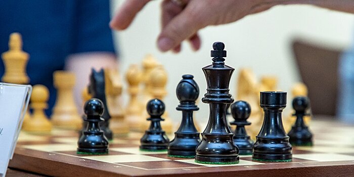 ФИДЕ не планирует санкции против шахматиста Дуды за отказ от рукопожатия: «Это может произойти в случае, если соперник потребует этого от комиссии по этике»